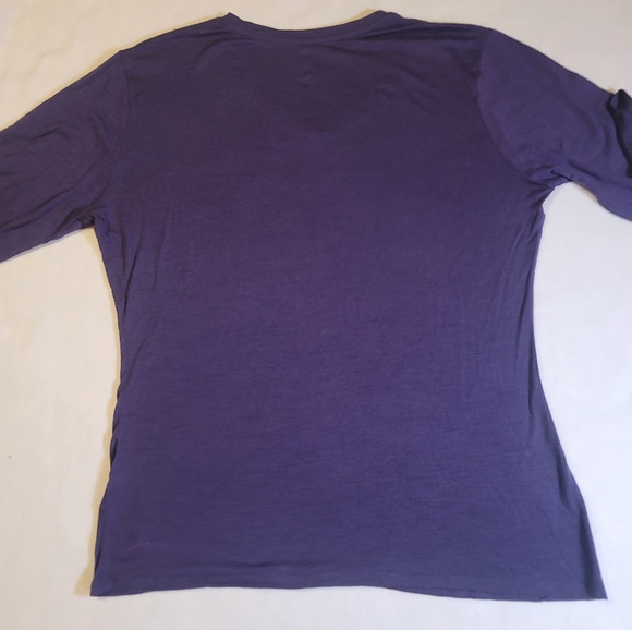 0873. Woolrich ~ Deep Purple ~ XXL ~ V-Neck Long Sleeve Top - Picture 6 of 6